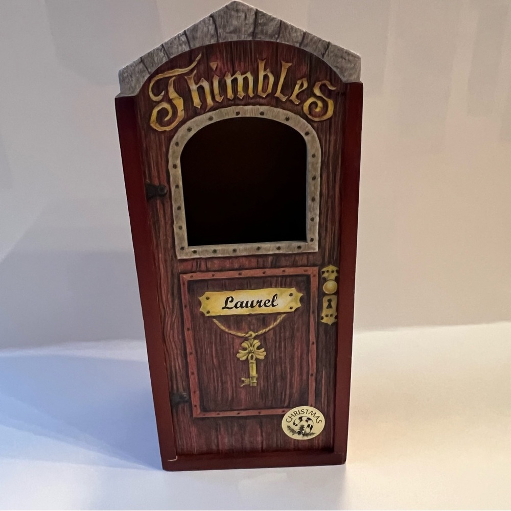 Annalee Mobilitee Doll Christmas Thimbles Elfin "Laurel" Wreath Maker Wood Box - Picture 11 of 15